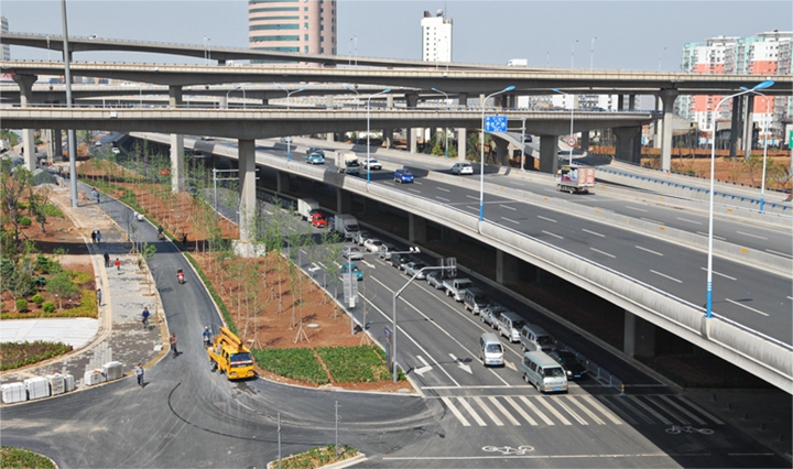 濟(jì)南北園大街道路及環(huán)境建設(shè)工程及濟(jì)南BRT1號線站臺工程